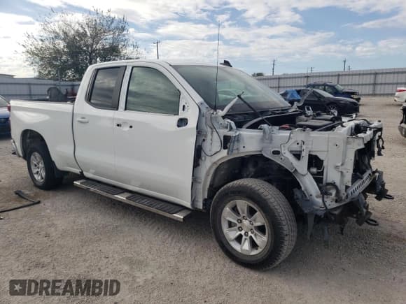 ✅ 2020 Chevrolet Silverado 1500 LT • VIN: 1GCRYDED7LZ197428 • Lot: 70494134. Wystawiony na Copart z przebiegiem 74 022 mil. Bezpłatny archiwum sprzedaży aukcyjnych z USA i szczegółowy raport historii pojazdu na DreamBid. Zdjęcie 4.