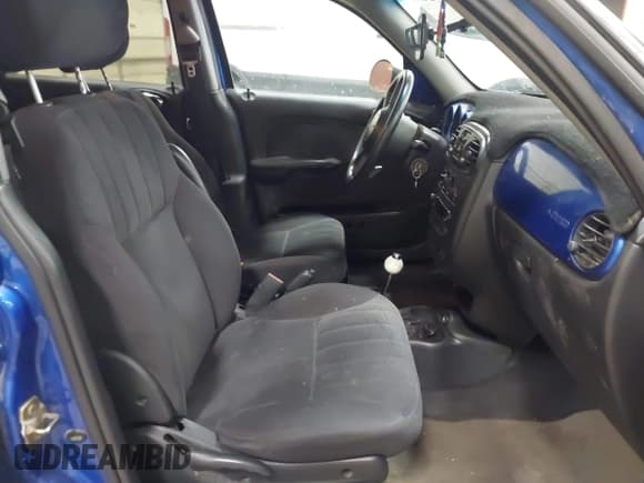 ✅ 2004 Chrysler PT Cruiser • VIN: 3C4FY48B54T280426 • Lot: 41613425. Listed on IAAI with 103,710 mi. Free auction sales archive from the USA and detailed vehicle history report at DreamBid. Image 5.