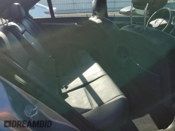 ✅ 2008 Mercedes-Benz C 350 Sport • VIN: WDDGF56X98F116214 • Lot: 92181225. Wystawiony na Copart z przebiegiem 142 110 mil. Bezpłatny archiwum sprzedaży aukcyjnych z USA i szczegółowy raport historii pojazdu na DreamBid. Zdjęcie 10.