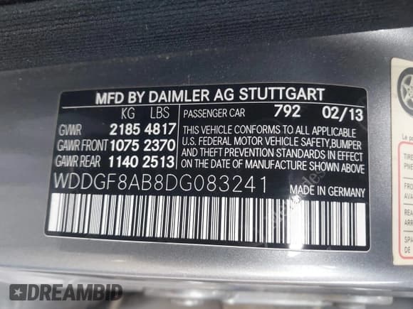 ✅ 2013 Mercedes-Benz C 300 Sport • VIN: WDDGF8AB8DG083241 • Lot: 42333079. Wystawiony na IAAI z przebiegiem 109 419 mil. Bezpłatny archiwum sprzedaży aukcyjnych z USA i szczegółowy raport historii pojazdu na DreamBid. Zdjęcie 9.