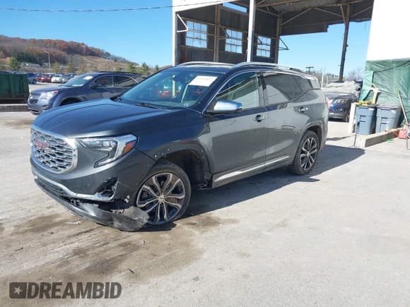 ✅ 2019 GMC Terrain Denali • VIN: 3GKALXEX3KL245766 • Lot: 43607822. Wystawiony na IAAI z przebiegiem 135 073 mil. Bezpłatny archiwum sprzedaży aukcyjnych z USA i szczegółowy raport historii pojazdu na DreamBid. Zdjęcie 2.