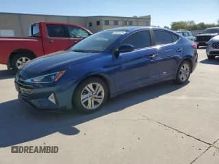 ✅ 2019 Hyundai Elantra SEL • VIN: 5NPD84LF0KH414385 • Lot: 87071475. Listed on Copart with 100,509 mi. Free auction sales archive from the USA and detailed vehicle history report at DreamBid. Image 1.