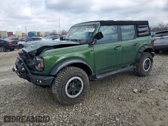 ✅ 2022 Ford Bronco • VIN: 1FMEE5DP0NLA81692 • Lot: 46881445. Wystawiony na Copart z przebiegiem 28 843 mil. Bezpłatny archiwum sprzedaży aukcyjnych z USA i szczegółowy raport historii pojazdu na DreamBid. Zdjęcie 1.