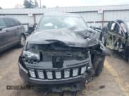 ✅ 2019 Jeep Grand Cherokee Altitude • VIN: 1C4RJEAG6KC580143 • Lot: 42103226. Wystawiony na IAAI z przebiegiem 156 144 mil. Bezpłatny archiwum sprzedaży aukcyjnych z USA i szczegółowy raport historii pojazdu na DreamBid. Zdjęcie 11.