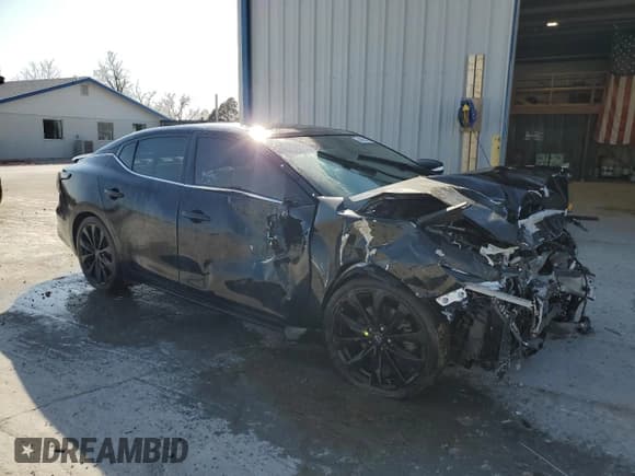 ✅ 2023 Nissan Maxima SR • VIN: 1N4AA6EV6PC502101 • Lot: 49064075. Listed on Copart with 35,192 mi. Free auction sales archive from the USA and detailed vehicle history report at DreamBid. Image 4.