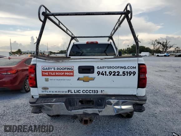 ✅ 2015 Chevrolet Silverado 2500HD Work Truck • VIN: 1GC1CUEG1FF636411 • Lot: 63371555. Wystawiony na Copart z przebiegiem 68 441 mil. Bezpłatny archiwum sprzedaży aukcyjnych z USA i szczegółowy raport historii pojazdu na DreamBid. Zdjęcie 6.
