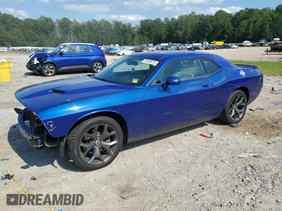 ✅ 2018 Dodge Challenger SXT Plus • VIN: 2C3CDZAG8JH270743 • Lot: 70089075. Wystawiony na Copart z przebiegiem 179 384 mil. Bezpłatny archiwum sprzedaży aukcyjnych z USA i szczegółowy raport historii pojazdu na DreamBid. Zdjęcie 1.