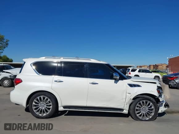 ✅ 2017 Infiniti QX80 • VIN: JN8AZ2NF8H9644943 • Lot: 40853374. Wystawiony na IAAI z przebiegiem 68 877 mil. Bezpłatny archiwum sprzedaży aukcyjnych z USA i szczegółowy raport historii pojazdu na DreamBid. Zdjęcie 14.