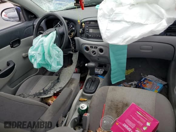 ✅ 2007 Hyundai Accent GLS • VIN: KMHCN46C17U163424 • Лот: 79646924. Опубликован ранее на Copart с пробегом Не указан. Бесплатный доступ к архиву аукционных продаж из США и подробный отчёт об истории автомобиля на DreamBid. Изображение 8.