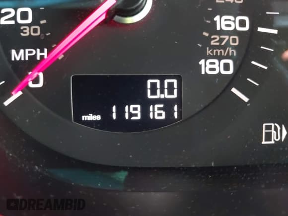 ✅ 2015 Audi Q7 Premium • VIN: WA1CGAFE8FD008389 • Lot: 43290377. Wystawiony na IAAI z przebiegiem 119 161 mil. Bezpłatny archiwum sprzedaży aukcyjnych z USA i szczegółowy raport historii pojazdu na DreamBid. Zdjęcie 15.