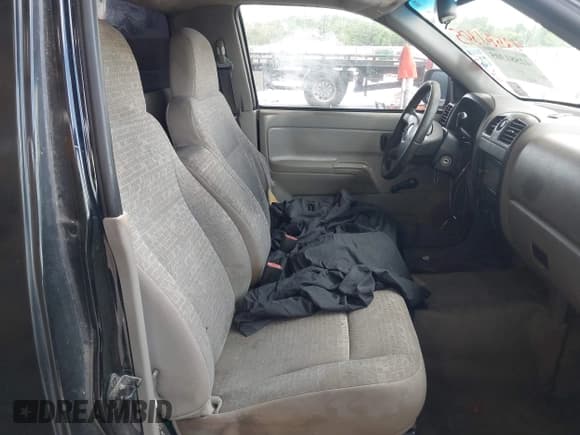 ✅ 2005 Chevrolet Colorado LS Z85 • VIN: 1GCCS148658219924 • Lot: 42581305. Listed on IAAI with 254,494 mi. Free auction sales archive from the USA and detailed vehicle history report at DreamBid. Image 8.