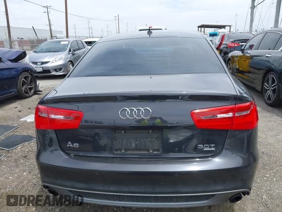 ✅ 2014 Audi A6 Prestige • VIN: WAUHGBFC2EN115704 • Lot: 42233651. Listed on IAAI with 140,079 mi. Free auction sales archive from the USA and detailed vehicle history report at DreamBid. Image 16.