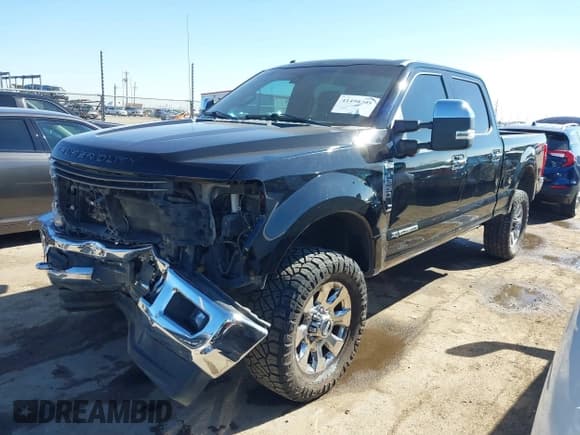 ✅ 2017 Ford F-250 Lariat • VIN: 1FT7W2BT9HEE80814 • Лот: 41498305. Опубликован ранее на IAAI с пробегом 114 727 миль. Бесплатный доступ к архиву аукционных продаж из США и подробный отчёт об истории автомобиля на DreamBid. Изображение 2.