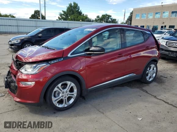 ✅ 2017 Chevrolet Bolt EV LT • VIN: 1G1FW6S04H4190214 • Lot: 68713704. Wystawiony na Copart z przebiegiem 92 321 mil. Bezpłatny archiwum sprzedaży aukcyjnych z USA i szczegółowy raport historii pojazdu na DreamBid. Zdjęcie 1.