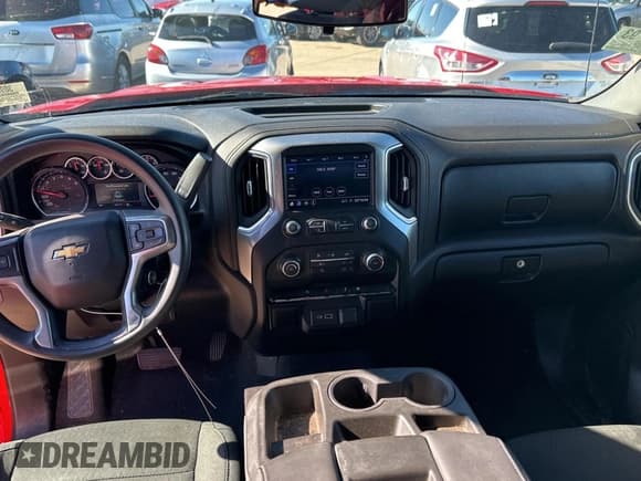 ✅ 2020 Chevrolet Silverado 1500 LT • VIN: 1GCRYDED3LZ231364 • Lot: 82142324. Wystawiony na Copart z przebiegiem 86 219 mil. Bezpłatny archiwum sprzedaży aukcyjnych z USA i szczegółowy raport historii pojazdu na DreamBid. Zdjęcie 9.