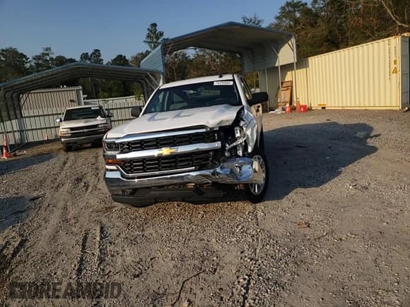 ✅ 2018 Chevrolet Silverado 1500 LS • VIN: 1GCRCNEH9JZ304760 • Лот: 74783564. Опубликован ранее на Copart с пробегом 179 175 миль. Бесплатный доступ к архиву аукционных продаж из США и подробный отчёт об истории автомобиля на DreamBid. Изображение 10.