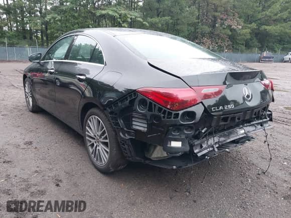 2025 Mercedes-Benz CLA 250 с VIN W1K5J4GB3SN509206, выставлен на аукционе IAAI как лот 42513858 с пробегом 29 003 миль миль и . История ставок и продаж доступна на DreamBid. Изображение 3.