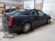 ✅ 2011 Cadillac STS RWD • VIN: 1G6DW6ED7B0123654 • Лот: 86219225. Опубликован ранее на Copart с пробегом 171 312 миль. Бесплатный доступ к архиву аукционных продаж из США и подробный отчёт об истории автомобиля на DreamBid. Изображение 3.