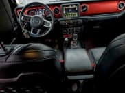 ✅ 2019 Jeep Wrangler Unlimited Rubicon • VIN: 1C4HJXFN0KW679621 • Лот: 96329905. Опубликован ранее на Copart с пробегом 51 751 миль. Бесплатный доступ к архиву аукционных продаж из США и подробный отчёт об истории автомобиля на DreamBid. Изображение 8.