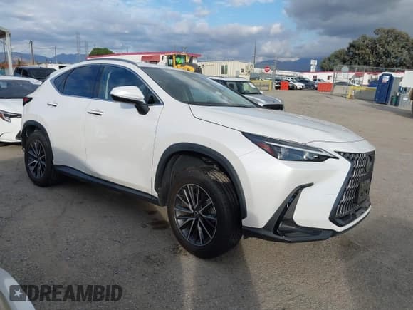 ✅ 2022 Lexus NX 350h Premium • VIN: JTJGKCEZ9N2010634 • Lot: 43752103. Wystawiony na IAAI z przebiegiem 34 905 mil. Bezpłatny archiwum sprzedaży aukcyjnych z USA i szczegółowy raport historii pojazdu na DreamBid. Zdjęcie 1.