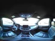 ✅ 2021 Chevrolet Suburban LT • VIN: 1GNSKCKD1MR382911 • Lot: 43016739. Wystawiony na IAAI z przebiegiem 210 049 mil. Bezpłatny archiwum sprzedaży aukcyjnych z USA i szczegółowy raport historii pojazdu na DreamBid. Zdjęcie 18.