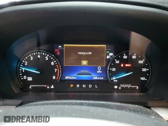 ✅ 2023 Ford Explorer XLT • VIN: 1FMSK8DHXPGA73861 • Lot: 52406525. Wystawiony na Copart z przebiegiem 25 742 mil. Bezpłatny archiwum sprzedaży aukcyjnych z USA i szczegółowy raport historii pojazdu na DreamBid. Zdjęcie 9.