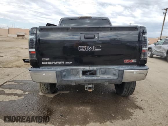 ✅ 2009 GMC Sierra 1500 • VIN: 3GTEK33259G158583 • Lot: 71772764. Wystawiony na Copart z przebiegiem 187 212 mil. Bezpłatny archiwum sprzedaży aukcyjnych z USA i szczegółowy raport historii pojazdu na DreamBid. Zdjęcie 6.