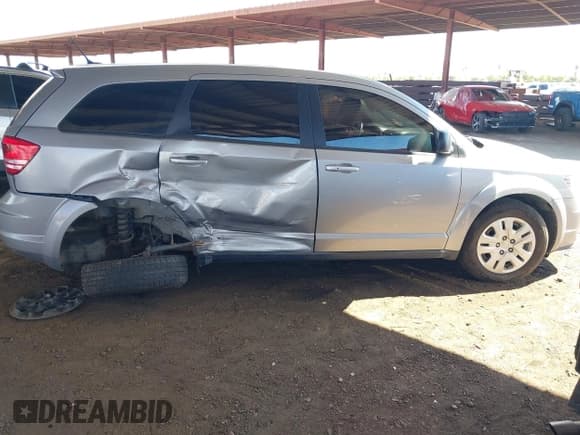 ✅ 2015 Dodge Journey American Value • VIN: 3C4PDCAB0FT597957 • Lot: 43274098. Wystawiony na IAAI z przebiegiem 93 659 mil. Bezpłatny archiwum sprzedaży aukcyjnych z USA i szczegółowy raport historii pojazdu na DreamBid. Zdjęcie 14.