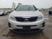 ✅ 2014 Kia Sorento LX • VIN: 5XYKT3A62EG525471 • Lot: 84255735. Listed on Copart with 181,164 mi. Free auction sales archive from the USA and detailed vehicle history report at DreamBid. Image 5.