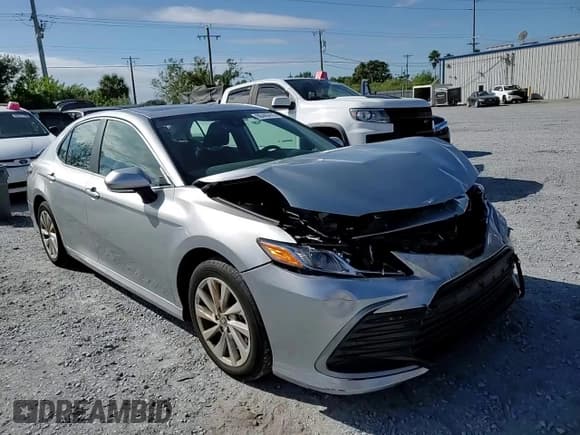✅ 2024 Toyota Camry LE • VIN: 4T1R11AK8RU205514 • Lot: 90446415. Listed on Copart with 25,713 mi. Free auction sales archive from the USA and detailed vehicle history report at DreamBid. Image 13.