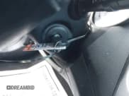 ✅ 2017 Hyundai Veloster • VIN: KMHTC6AD5HU306300 • Lot: 41263128. Wystawiony na IAAI z przebiegiem 104 349 mil. Bezpłatny archiwum sprzedaży aukcyjnych z USA i szczegółowy raport historii pojazdu na DreamBid. Zdjęcie 11.