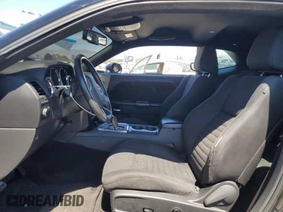 2014 Dodge Challenger Rallye Redline z VIN 2C3CDYAG5EH257528, wystawiony jako Copart lot #69865835 z przebiegiem 178 186 mil mil oraz Czysty tytuł • Clean title. Historia ofert i sprzedaży dostępna na DreamBid. Obrazek 7.