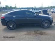 ✅ 2020 Mercedes-Benz GLC 300 • VIN: W1N0J8EB8LF850068 • Lot: 42166508. Listed on IAAI with 35,037 mi. Free auction sales archive from the USA and detailed vehicle history report at DreamBid. Image 13.