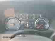 2017 Chevrolet Suburban Premier z VIN 1GNSKJKC1HR176313, wystawiony jako Copart lot #70220104 z przebiegiem 94 654 mil mil oraz Czysty tytuł • Clean title. Historia ofert i sprzedaży dostępna na DreamBid. Obrazek 9.