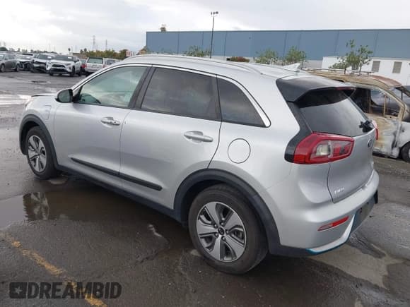 ✅ 2019 Kia Niro EX • VIN: KNDCD3LD2K5254526 • Lot: 43622625. Wystawiony na IAAI z przebiegiem 41 375 mil. Bezpłatny archiwum sprzedaży aukcyjnych z USA i szczegółowy raport historii pojazdu na DreamBid. Zdjęcie 3.