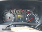 ✅ 2018 Chevrolet Silverado 1500 Custom • VIN: 3GCPCPEC1JG272944 • Lot: 43186784. Wystawiony na IAAI z przebiegiem 81 734 mil. Bezpłatny archiwum sprzedaży aukcyjnych z USA i szczegółowy raport historii pojazdu na DreamBid. Zdjęcie 15.