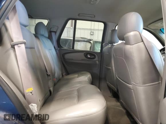 ✅ 2006 Buick Rainier CXL • VIN: 5GADT13S162326559 • Lot: 82556114. Wystawiony na Copart z przebiegiem 210 484 mil. Bezpłatny archiwum sprzedaży aukcyjnych z USA i szczegółowy raport historii pojazdu na DreamBid. Zdjęcie 11.