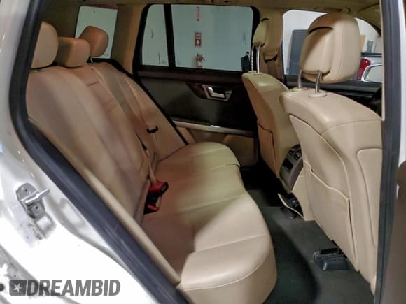 ✅ 2015 Mercedes-Benz GLK 350 • VIN: WDCGG8JB8FG341018 • Лот: 95431115. Опубликован ранее на Copart с пробегом 143 496 миль. Бесплатный доступ к архиву аукционных продаж из США и подробный отчёт об истории автомобиля на DreamBid. Изображение 11.