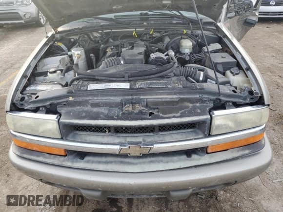 ✅ 2001 Chevrolet S-10 LS • VIN: 1GCCS19581K162217 • Лот: 79950614. Опубликован ранее на Copart с пробегом 200 950 миль. Бесплатный доступ к архиву аукционных продаж из США и подробный отчёт об истории автомобиля на DreamBid. Изображение 12.