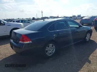 2015 Chevrolet Impala LT z VIN 2G1WB5E3XF1145136, wystawiony jako IAAI lot #43484902 z przebiegiem 201 771 mil mil oraz . Historia ofert i sprzedaży dostępna na DreamBid. Obrazek 4.