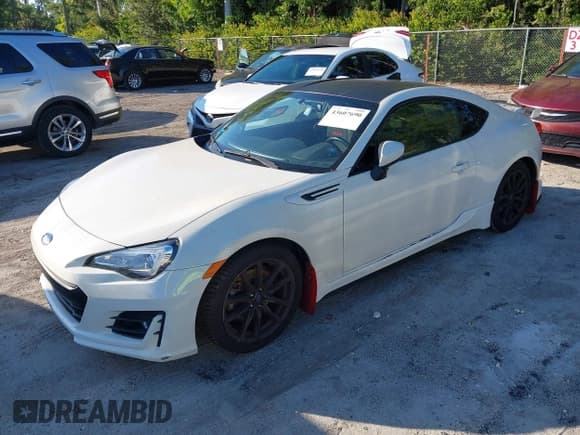 ✅ 2017 Subaru BRZ Limited • VIN: JF1ZCAC19H8605081 • Lot: 43607690. Listed on IAAI with 38,847 mi. Free auction sales archive from the USA and detailed vehicle history report at DreamBid. Image 2.