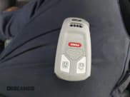 ✅ 2021 Audi SQ5 Premium Plus • VIN: WA1B4AFY2M2022134 • Lot: 43087006. Wystawiony na IAAI z przebiegiem 36 508 mil. Bezpłatny archiwum sprzedaży aukcyjnych z USA i szczegółowy raport historii pojazdu na DreamBid. Zdjęcie 11.