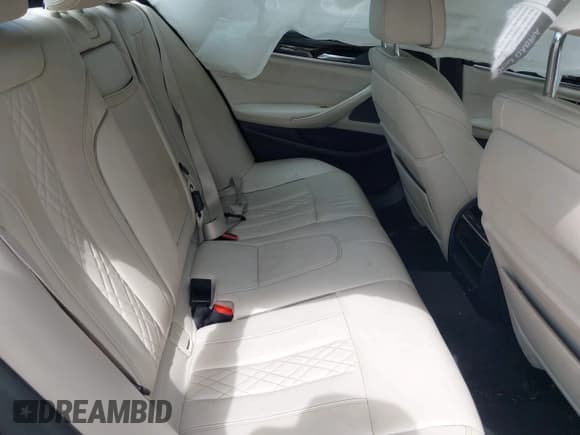 ✅ 2018 BMW 5 Series 530i • VIN: WBAJA5C59JWA39772 • Lot: 42097648. Listed on IAAI with Not provided. Free auction sales archive from the USA and detailed vehicle history report at DreamBid. Image 8.