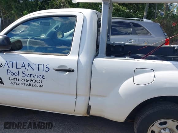 ✅ 2013 Toyota Tacoma • VIN: 5TFNX4CN9DX021863 • Lot: 43053520. Wystawiony na IAAI z przebiegiem 195 893 mil. Bezpłatny archiwum sprzedaży aukcyjnych z USA i szczegółowy raport historii pojazdu na DreamBid. Zdjęcie 14.