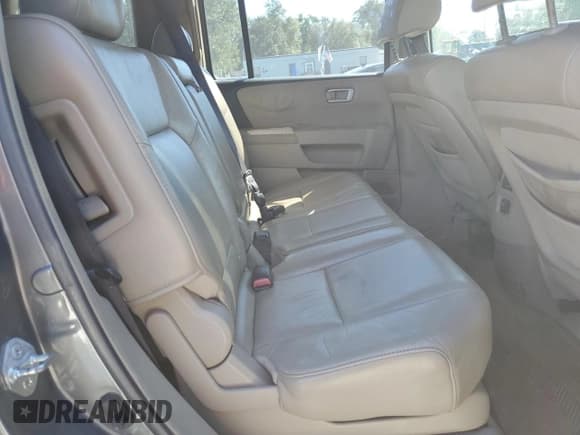 ✅ 2009 Honda Pilot EX-L • VIN: 5FNYF38569B026328 • Лот: 82574795. Опубликован ранее на Copart с пробегом 263 032 миль. Бесплатный доступ к архиву аукционных продаж из США и подробный отчёт об истории автомобиля на DreamBid. Изображение 11.