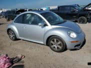 ✅ 2006 Volkswagen Beetle • VIN: 3VWRW31C46M403112 • Лот: 64689595. Опубликован ранее на Copart с пробегом 164 360 миль. Бесплатный доступ к архиву аукционных продаж из США и подробный отчёт об истории автомобиля на DreamBid. Изображение 4.