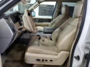 ✅ 2013 Ford Expedition Max XLT • VIN: 1FMJK1J53DEF64275 • Lot: 66959275. Wystawiony na Copart z przebiegiem 145 030 mil. Bezpłatny archiwum sprzedaży aukcyjnych z USA i szczegółowy raport historii pojazdu na DreamBid. Zdjęcie 7.