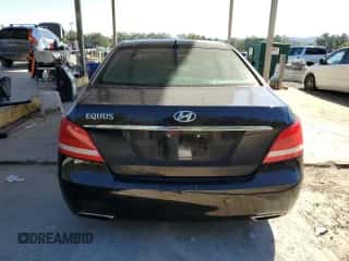 2014 Hyundai Equus Ultimate with VIN KMHGH4JH3EU085849, listed as a Copart auction lot 82383965 with 67,111 mi miles and Salvage title. Bid and sale history available at DreamBid. Image 6.