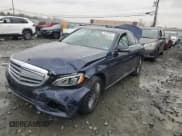 ✅ 2015 Mercedes-Benz C 300 Luxury • VIN: 55SWF4KBXFU040559 • Lot: 93189365. Wystawiony na Copart z przebiegiem 84 530 mil. Bezpłatny archiwum sprzedaży aukcyjnych z USA i szczegółowy raport historii pojazdu na DreamBid. Zdjęcie 1.