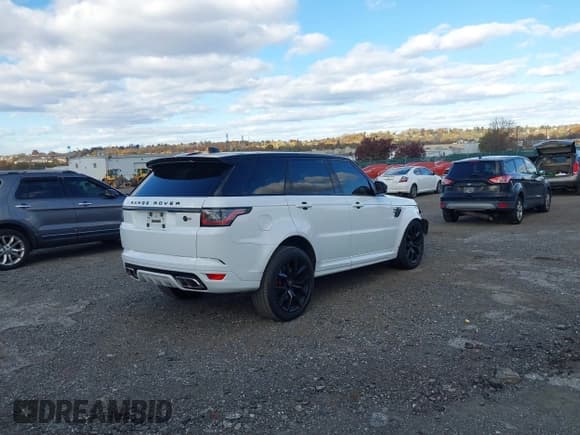 ✅ 2020 Land Rover Range Rover Sport SVR • VIN: SALWZ2RE9LA727591 • Lot: 43643137. Listed on IAAI with 45,476 mi. Free auction sales archive from the USA and detailed vehicle history report at DreamBid. Image 4.